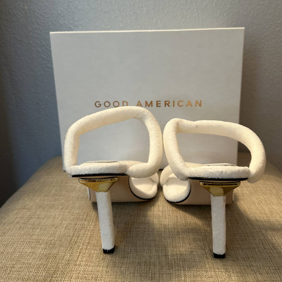 Good American Women's White Terry High Heel Slide Sandals Size 10 New In Box - Picture 9 of 11